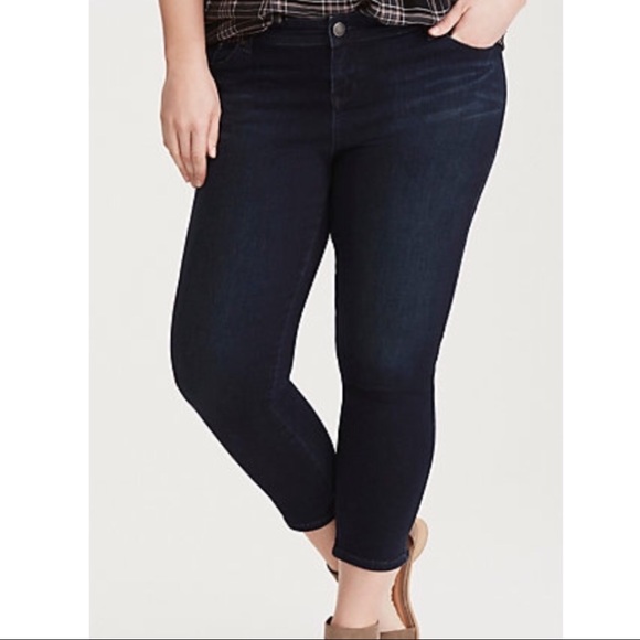 torrid Denim - Torrid Cropped Luxe Skinny Jeans - Dark Wash